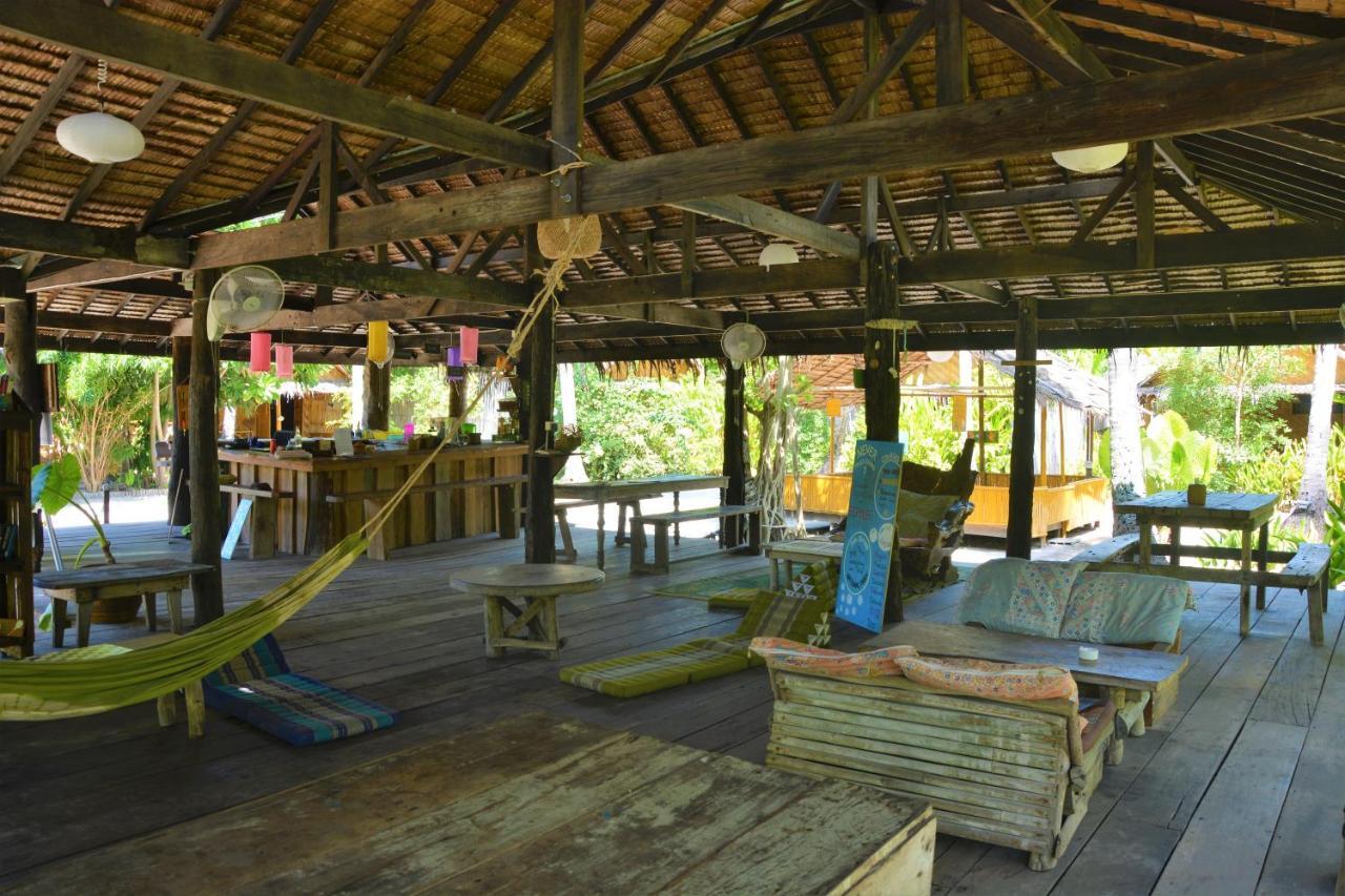 Forra Dive Resort Sunrise Koh Lipe Buitenkant foto