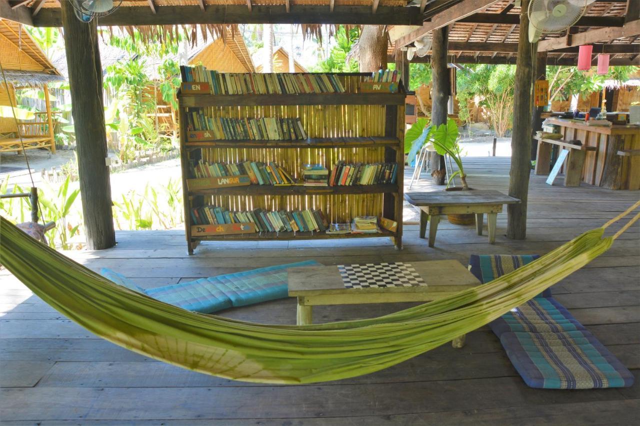 Forra Dive Resort Sunrise Koh Lipe Buitenkant foto